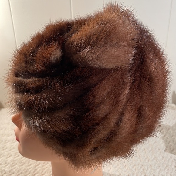 ?HP? MINK Fur Hat Vintage Handcrafted Uniquely Scrolled Beret Cupped Hat main image 13